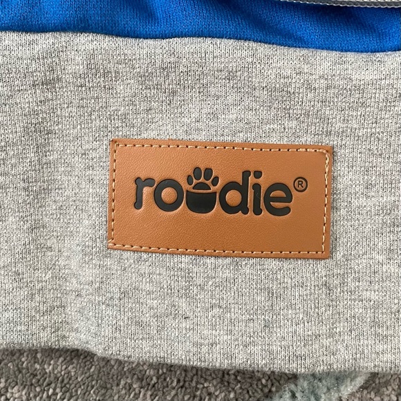Roodie Hoodie Pet Pouch Carrier Royal Blue Medium - Picture 8 of 9